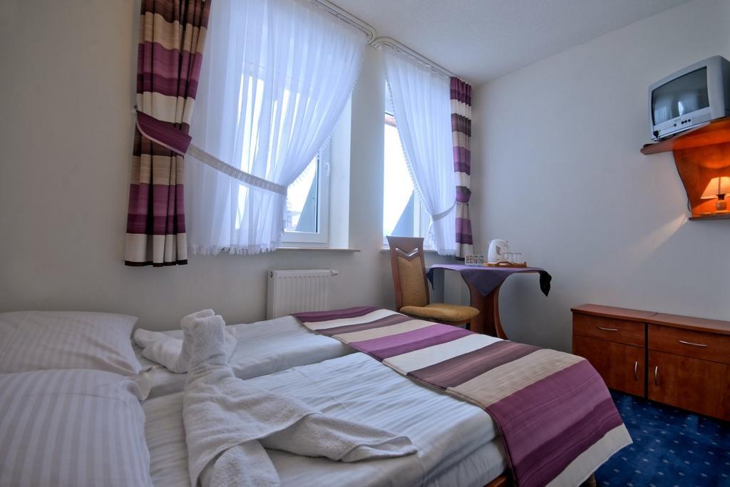 Dom Wczasowy Angelika Basen Jacuzzi Sauna W Cenie Pobytu Murzasichle Exterior foto
